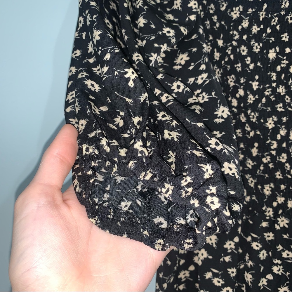 SHEIN Size Small floral dress off the shoulder - Picture 6 of 10
